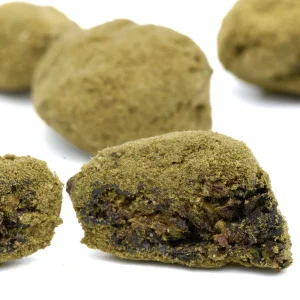 premium-bubba-kush-cbd-moon-rocks-kief-coated-flower-with-rich-trichome-structure
